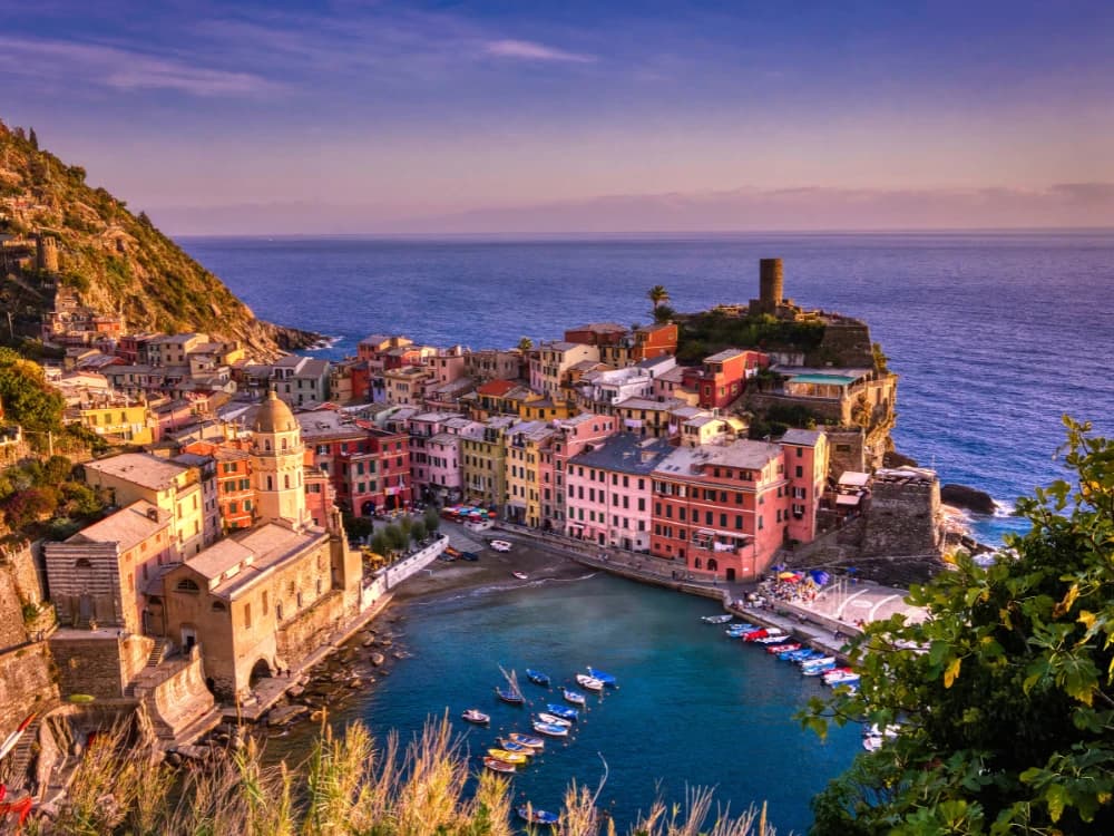 Cinque Terre in autumn: between harvest and ancient flavors five-lands-in-autumn image