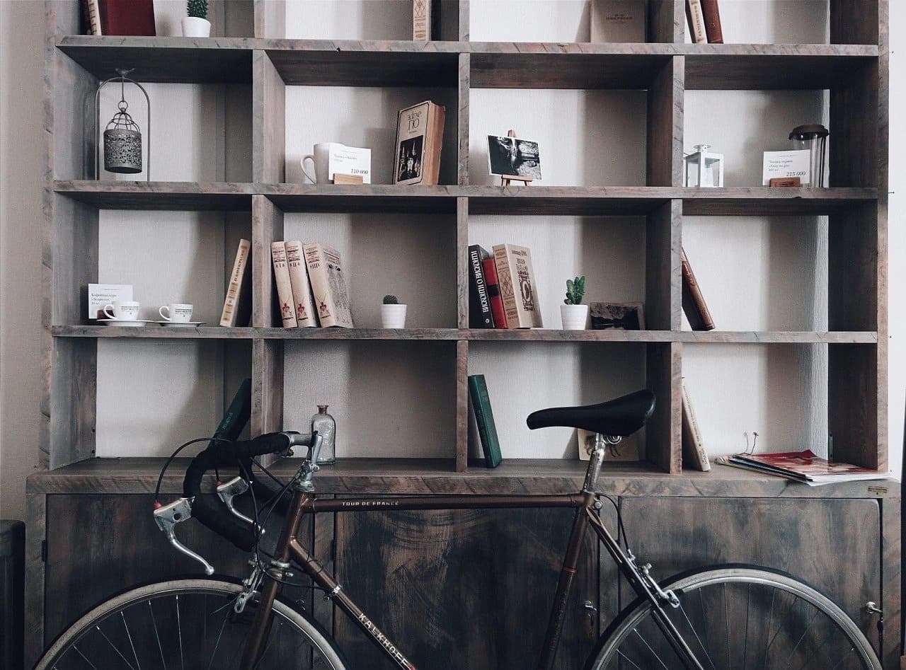 Literature on bike: the 5 perfect books for traveling on two wheels on vacation literature-on-bike-5-books image