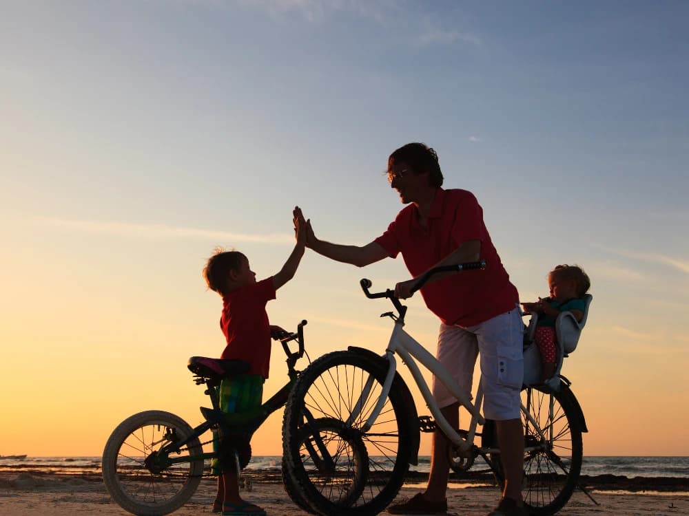 The bike as a sport for the little ones: the benefits of pedaling at a tender age! the-winter-sport-bike-smaller-benefits-of-pedaling-tender-age image
