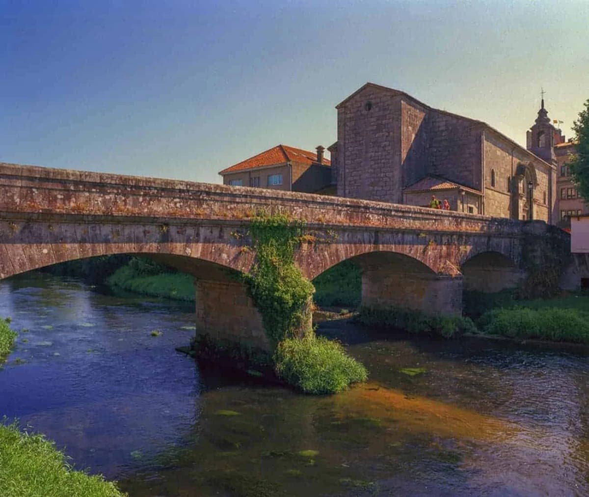 Camino de Santiago Bike Tour: Porto to Santiago de Compostela Illustrative image, AI-generated or AI-modified: Camino de Santiago Bike Tour: Porto to Santiago de Compostela