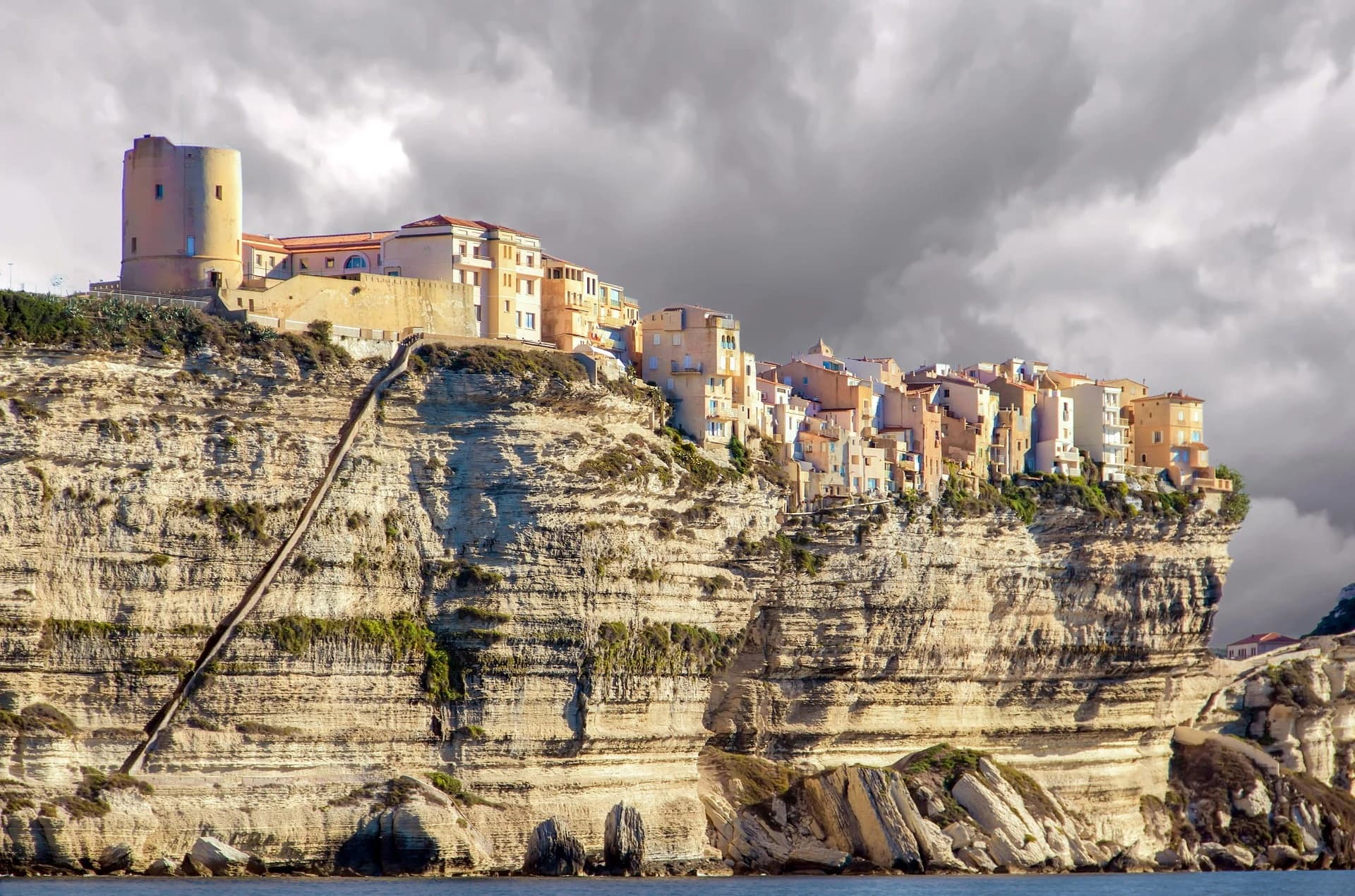 GT20 Center: From Calvi to Corte gt20-center-from-calvi-to-corte