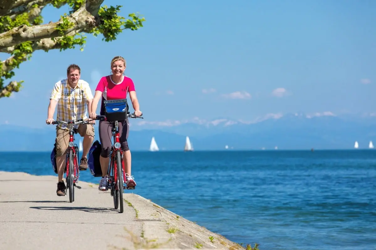 Lake Constance Family Tour: Cycling Around the Bodensee Illustrative image, AI-generated or AI-modified: Lake Constance Family Tour: Cycling Around the Bodensee