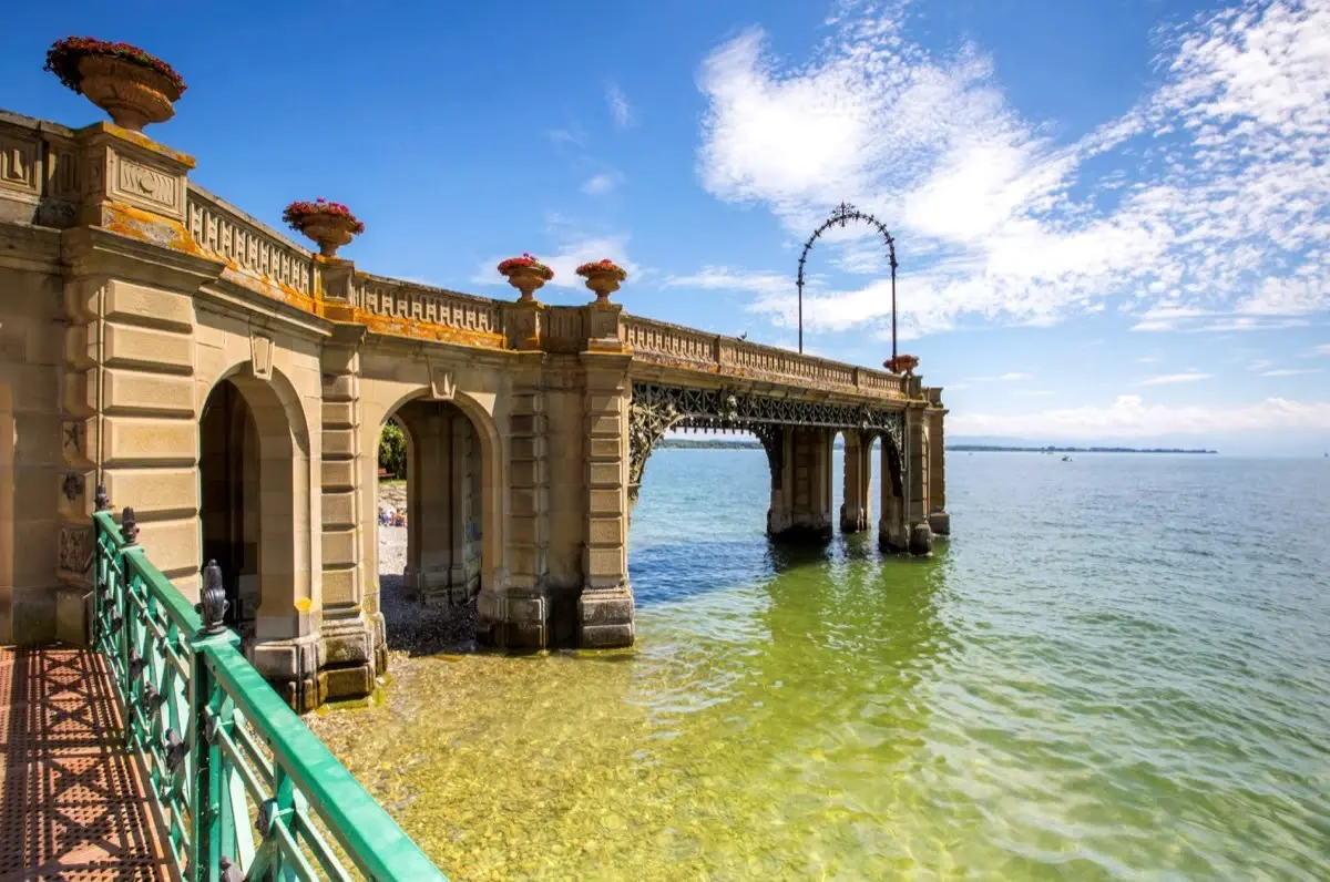Lake Constance Family Tour: Cycling Around the Bodensee Illustrative image, AI-generated or AI-modified: Lake Constance Family Tour: Cycling Around the Bodensee