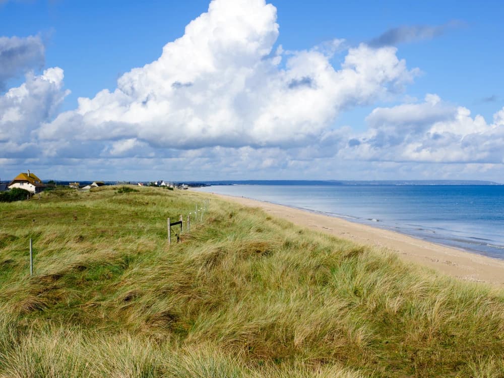 Normandy by Bike: D-Day Beaches and the Bayeux Countryside Illustrative image, AI-generated or AI-modified: Normandy by Bike: D-Day Beaches and the Bayeux Countryside