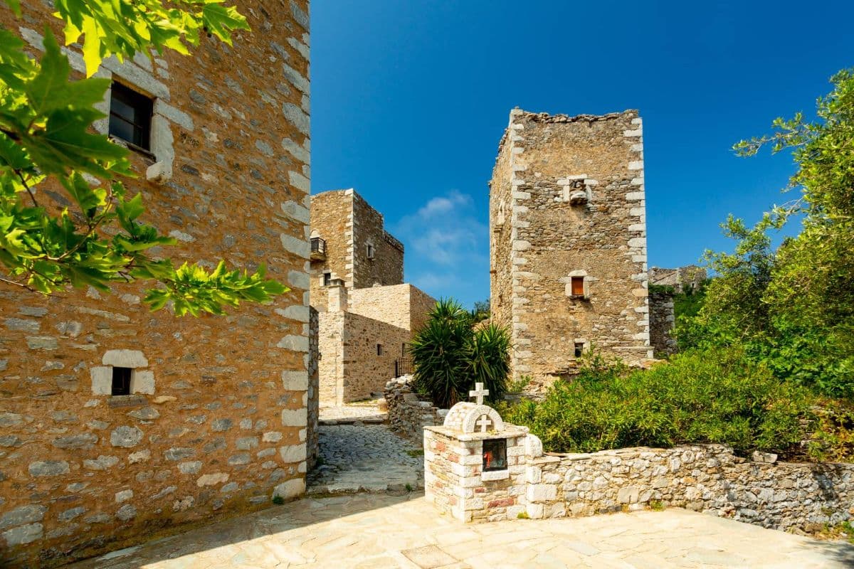 South Peloponnese E-Bike Tour Illustrative image, AI-generated or AI-modified: South Peloponnese E-Bike Tour