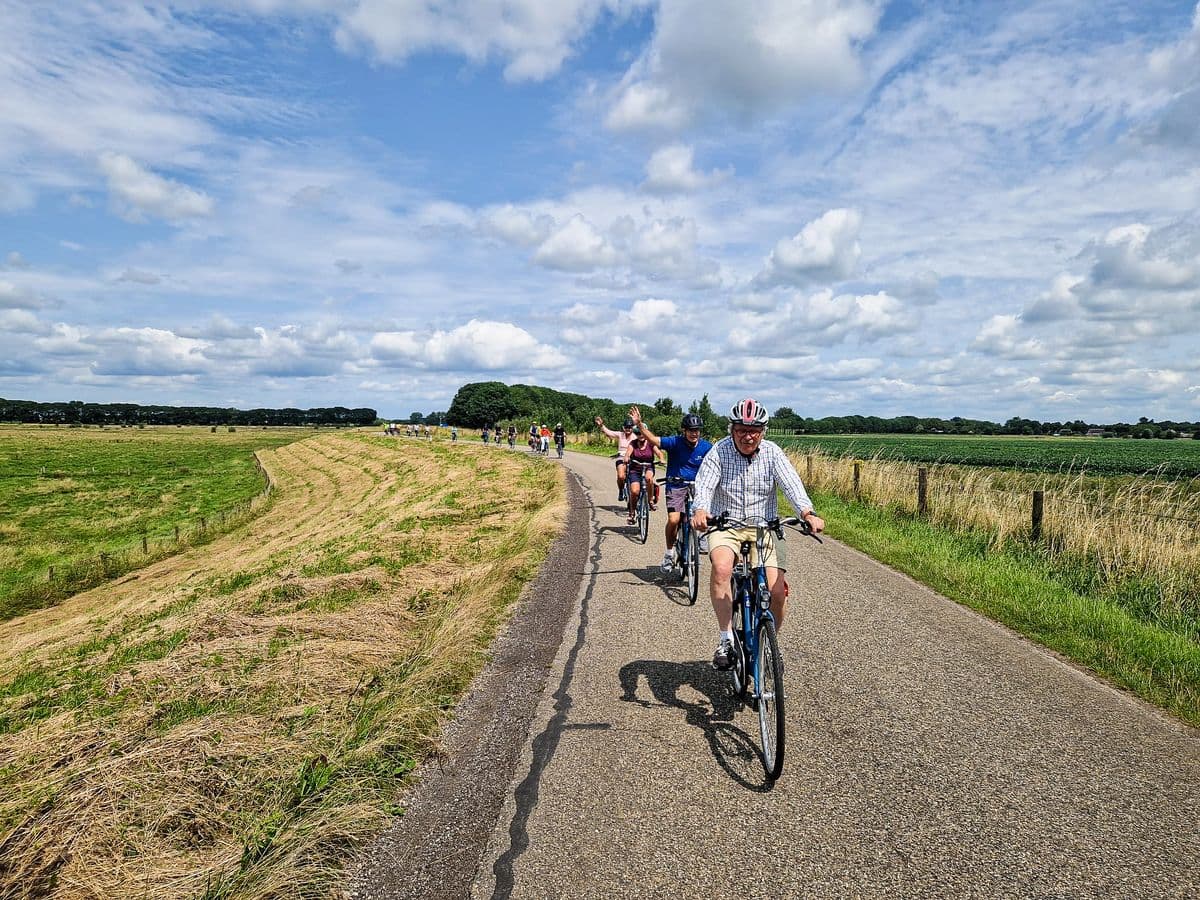 Amsterdam to Maastricht Boat & Bike Tour amsterdam-maastricht-boat-bike