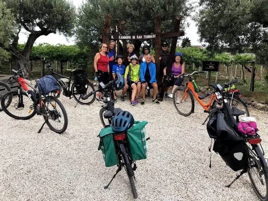 Bike to Coast and the Via Verde of the Trabocchi Coast Illustrative image, AI-generated or AI-modified: Bike to Coast and the Via Verde of the Trabocchi Coast