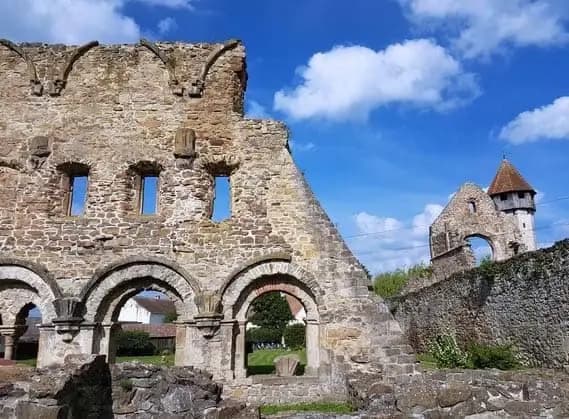 Discovering Transylvania's Heritage by Bike Illustrative image, AI-generated or AI-modified: Discovering Transylvania's Heritage by Bike