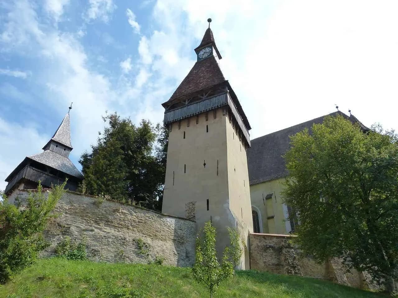 Discovering Transylvania's Heritage by Bike Illustrative image, AI-generated or AI-modified: Discovering Transylvania's Heritage by Bike