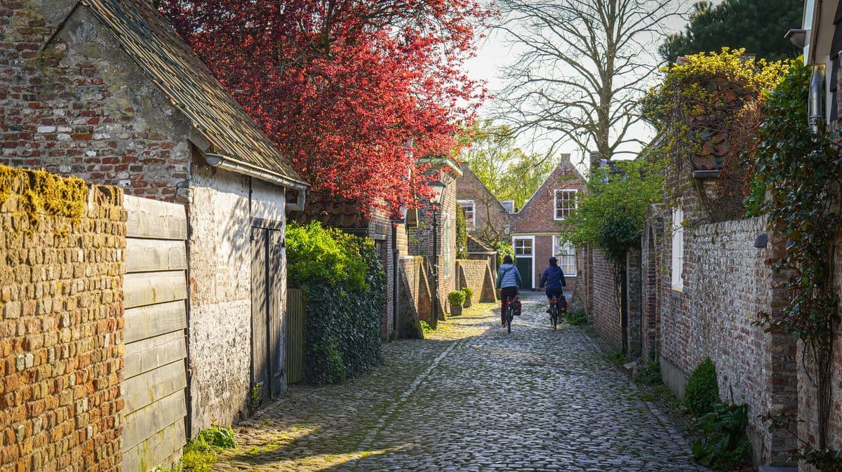 Historic Towns and coastal Holland by Sail and Bike historic-towns-coastal-holland-sail-bike