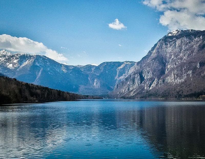 Julian Alps Lakes Cycling Tour Illustrative image, AI-generated or AI-modified: Julian Alps Lakes Cycling Tour