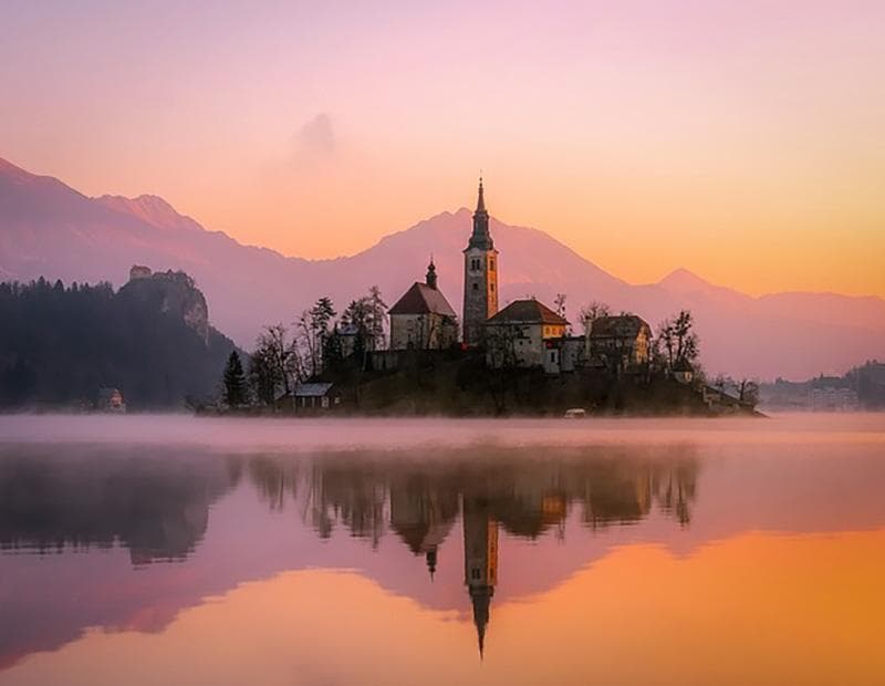 Slovenia Alps to Sea Cycling Tour Illustrative image, AI-generated or AI-modified: Slovenia Alps to Sea Cycling Tour