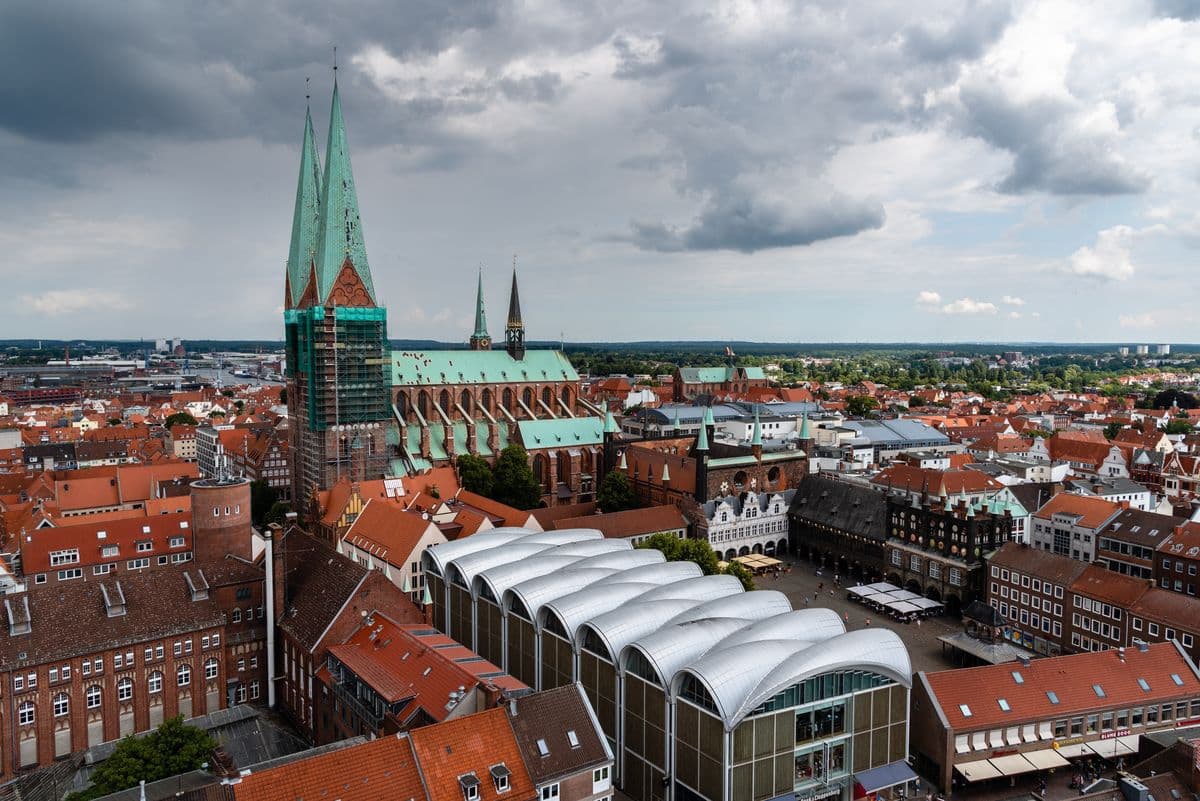 Hamburg and the Old Salt Road Illustrative image, AI-generated or AI-modified: Hamburg and the Old Salt Road