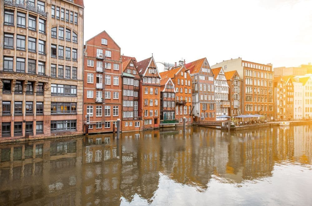 Hamburg and the Old Salt Road Illustrative image, AI-generated or AI-modified: Hamburg and the Old Salt Road