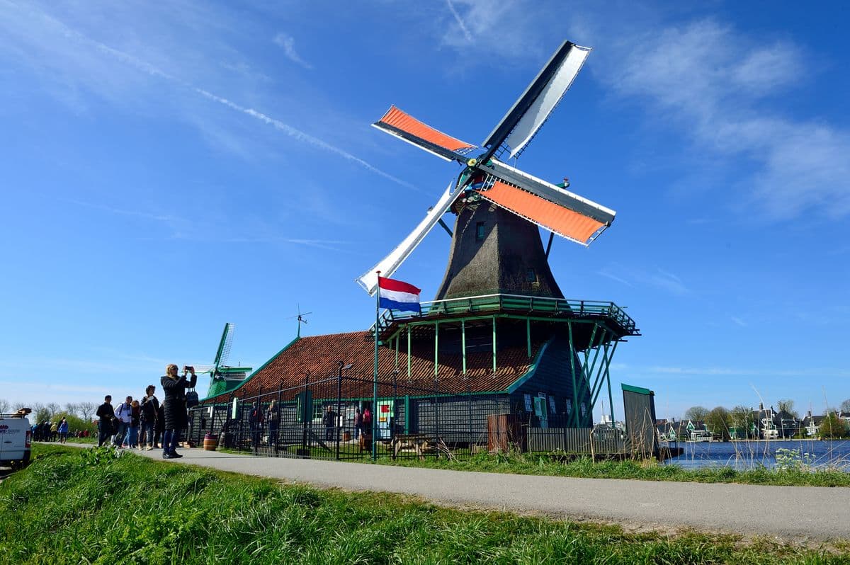 Tulips & Windmills Deluxe: 9-Day Guided Bike & Boat in Holland tulips-windmills-deluxe-9-day-bike-boat-holland