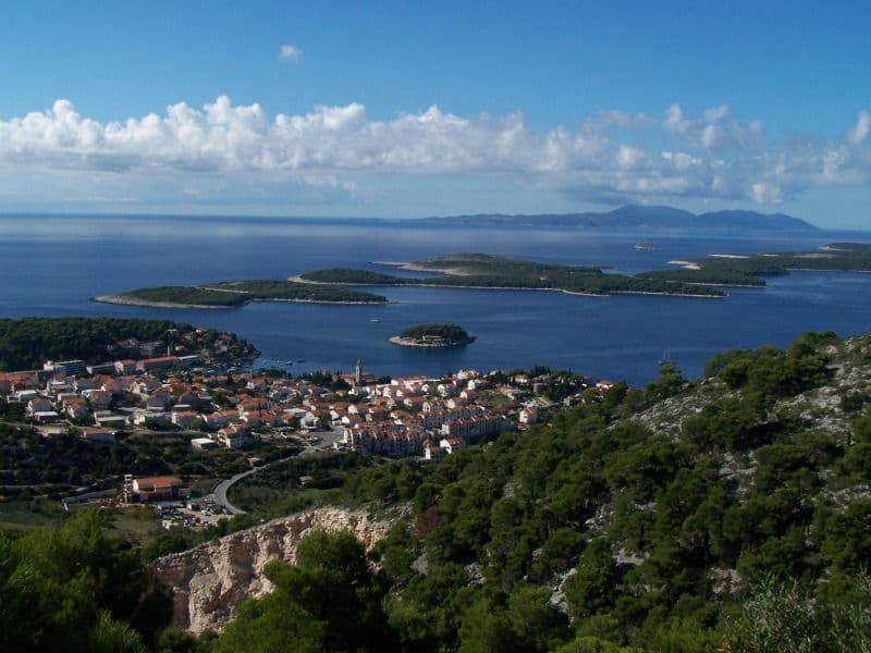 Croatia Family Adventure by Boat & Bike – Dalmatian Islands from Trogir croatia-family-boat-bike-dalmatian-islands