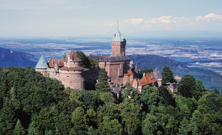 Alsace Wine Cycling: Colmar to Strasbourg Illustrative image, AI-generated or AI-modified: Alsace Wine Cycling: Colmar to Strasbourg