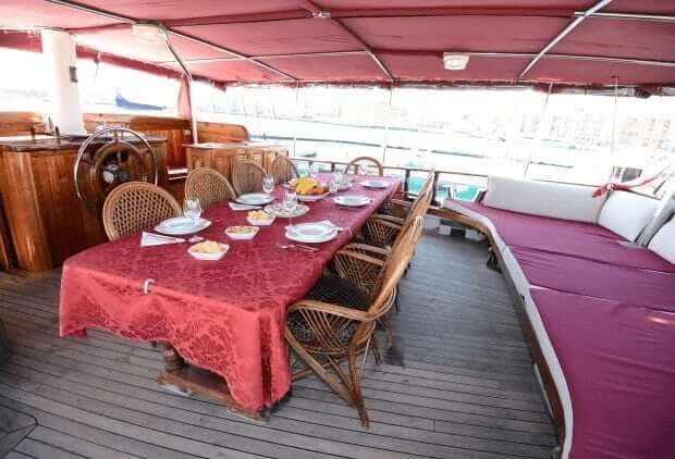 Aeolian Islands Boat & Bike Tour sicily-aeolian-islands-boat-bike