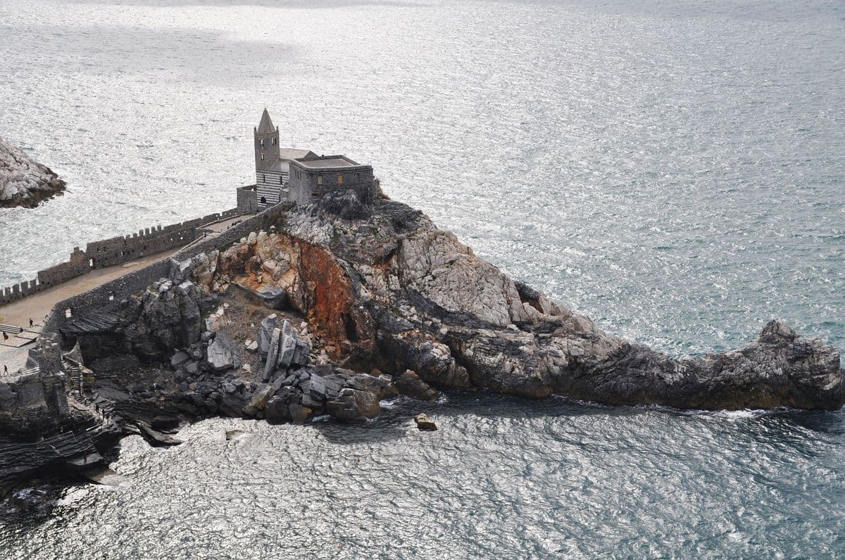 Aeolian Islands Boat & Bike Tour sicily-aeolian-islands-boat-bike